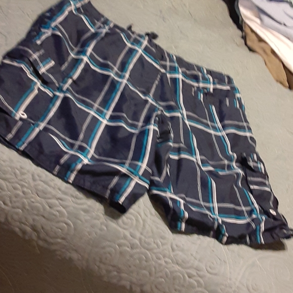 Donated OP XL 40/42 swim board shorts water sports - Picture 5 of 7